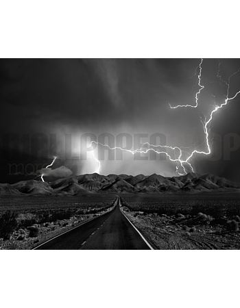 Φωτοταπετσαρια Τοιχου On The Road With The Thunder Gods