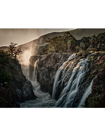 Φωτοταπετσαρια Τοιχου Sacred Waterfalls