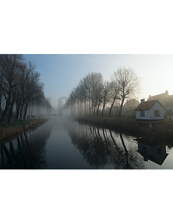 Φωτοταπετσαρια Τοιχου Mist Across The Canal